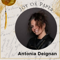 PIX-with gold-DEIGNAN-Antonia